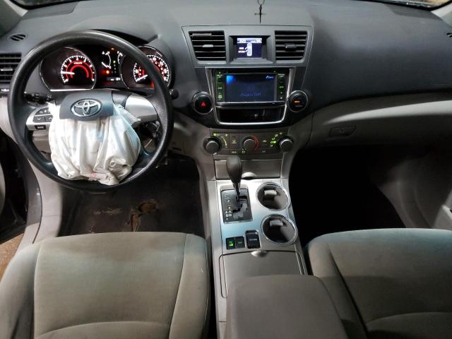 Photo 8 from auction – 2013 TOYOTA HIGHLANDER with VIN 5TDBK3EH9DS211767
