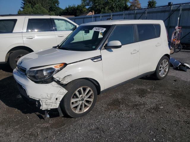 KIA SOUL + 2017 with VIN KNDJP3A54H7472779 - Photo from auction