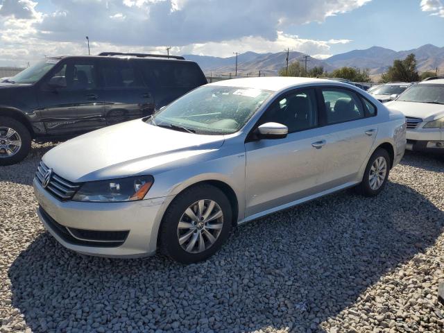 Photo 1 from auction – 2015 VOLKSWAGEN PASSAT S with VIN 1VWAT7A33FC060307
