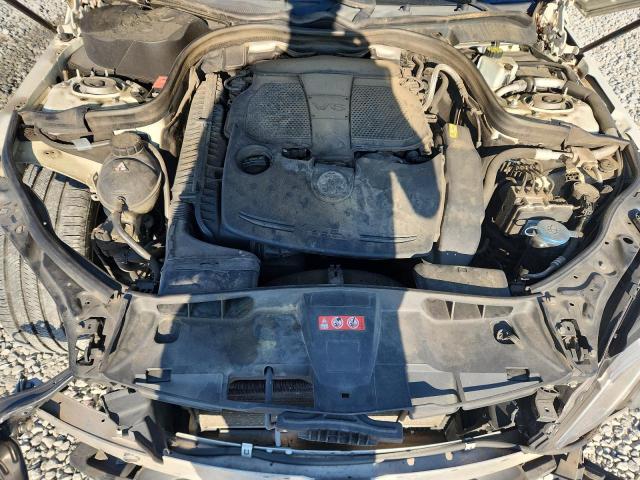 Photo 11 from auction – 2012 MERCEDES-BENZ E 350 with VIN WDDHF5KBXCA606830