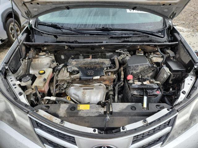Photo 12 from auction – 2014 TOYOTA RAV4 LE with VIN JTMBFREV6EJ000683