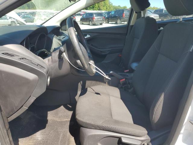 Photo 7 from auction – 2017 FORD FOCUS SE with VIN 1FADP3K28HL240247