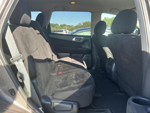 Photo 11 from auction – 2014 NISSAN PATHFINDER with VIN 5N1AR2MM7EC708220