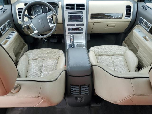 Photo 8 from auction – 2008 LINCOLN MKX with VIN 2LMDU88C78BJ04630