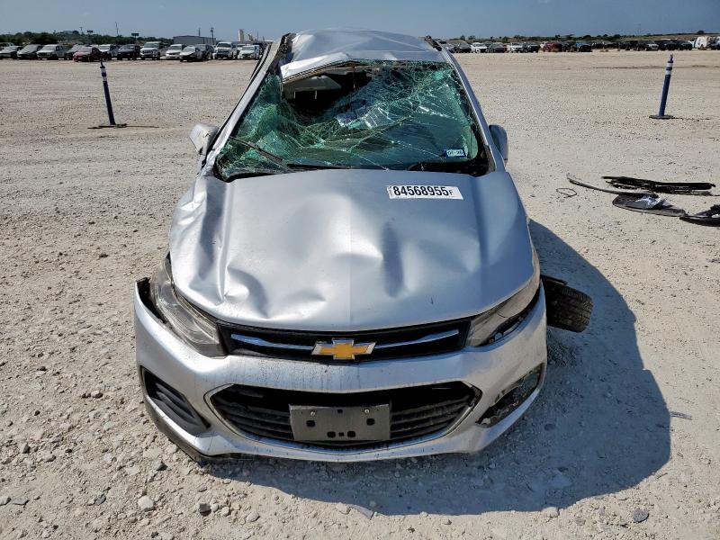 Photo 5 from auction – 2017 CHEVROLET TRAX 1LT with VIN KL7CJLSB8HB142569