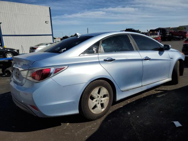 Photo 3 from auction – 2012 HYUNDAI SONATA HYB with VIN KMHEC4A40CA034620