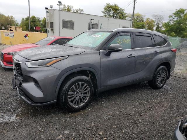 TOYOTA HIGHLANDER 2021 with VIN 5TDGZRBH6MS558465 - Photo from auction
