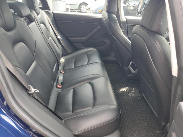 Photo 10 from auction – 2018 TESLA MODEL 3 with VIN 5YJ3E1EB7JF116104