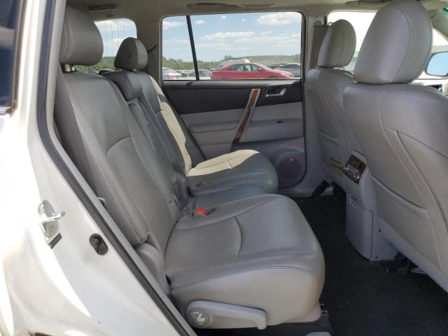 Photo 11 from auction – 2011 TOYOTA HIGHLANDER with VIN 5TDDK3EH6BS080383