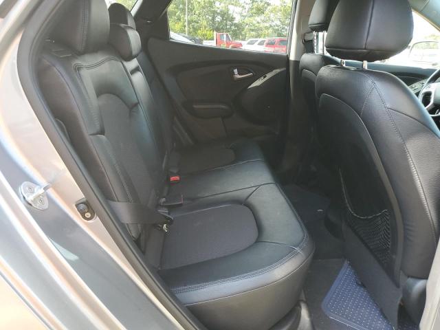 Photo 11 from auction – 2012 HYUNDAI TUCSON GLS with VIN KM8JUCAC3CU541913