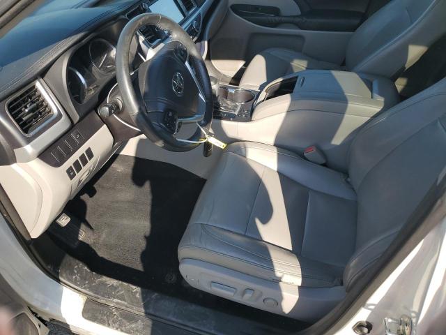 Photo 7 from auction – 2015 TOYOTA HIGHLANDER XLE with VIN 5TDJKRFHXFS128042