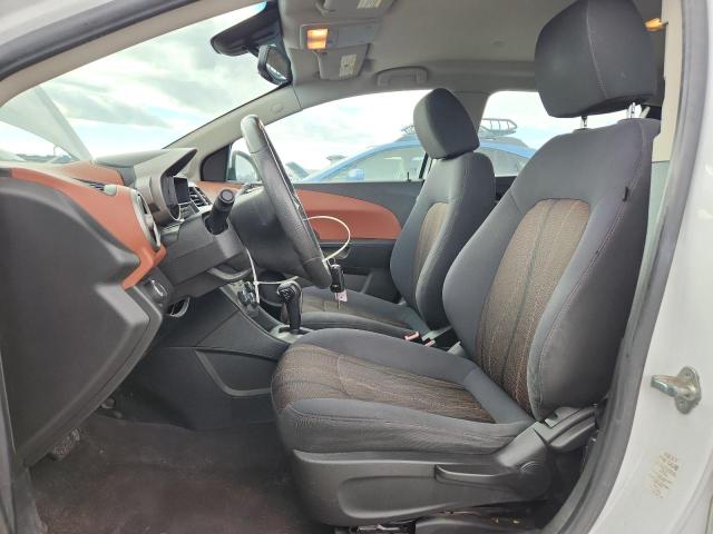 Photo 7 from auction – 2013 CHEVROLET SONIC LT with VIN 1G1JC6SH2D4110993