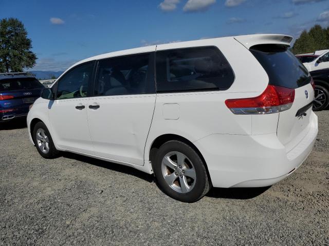 Photo 2 from auction – 2011 TOYOTA SIENNA BAS with VIN 5TDKA3DC9BS001692