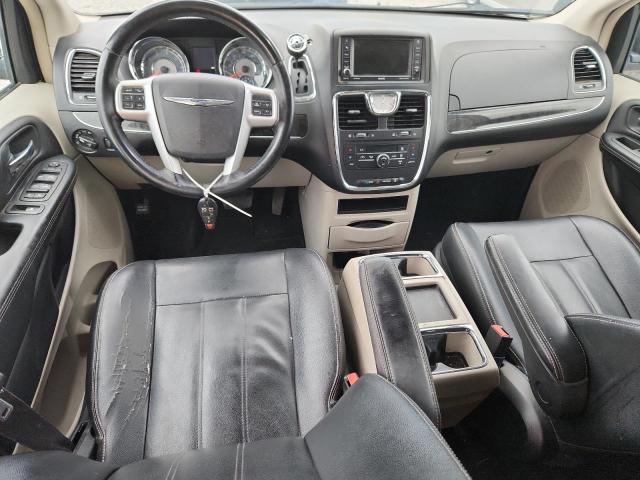 Photo 8 from auction – 2015 CHRYSLER TOWN & COU with VIN 2C4RC1BG7FR654569