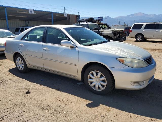 Photo 4 from auction – 2005 TOYOTA CAMRY LE with VIN 4T1BE32K45U618752