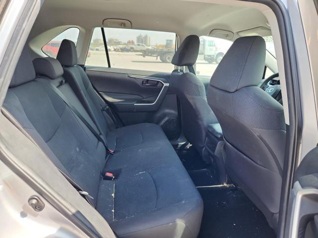 Photo 11 from auction – 2021 TOYOTA RAV4 LE with VIN 2T3H1RFV8MC120011