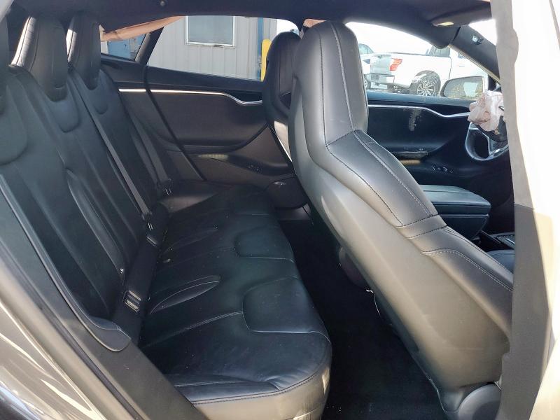 Photo 10 from auction – 2016 TESLA MODEL S with VIN 5YJSA1E20GF137473