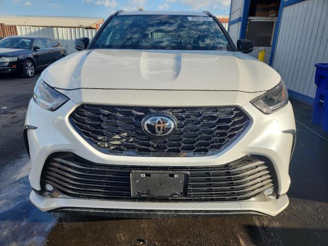 Photo 5 from auction – 2025 TOYOTA HIGHLANDER with VIN 5TDKDRBH3SS586519