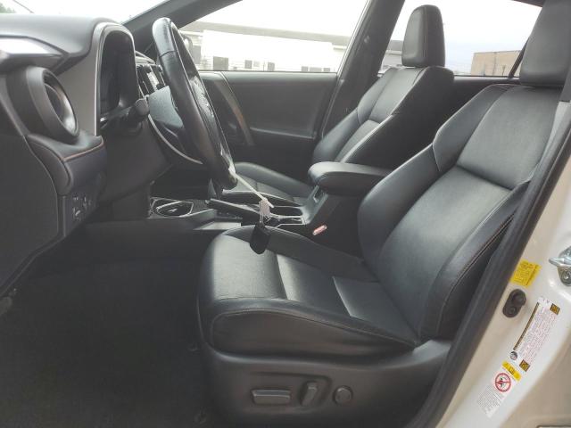 Photo 7 from auction – 2016 TOYOTA RAV4 SE with VIN JTMNFREV8GJ066622
