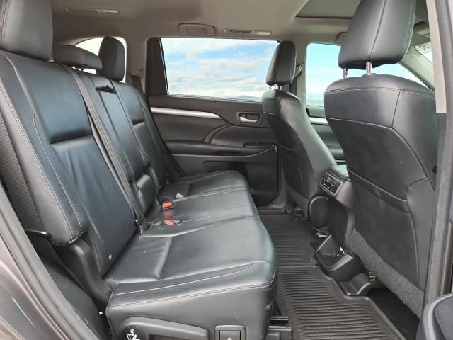 Photo 11 from auction – 2014 TOYOTA HIGHLANDER with VIN 5TDJKRFH4ES010373