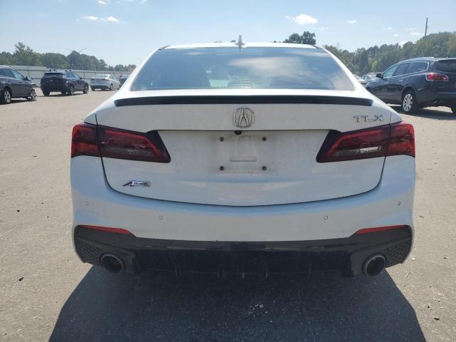 Photo 6 from auction – 2018 ACURA TLX TECH+A with VIN 19UUB2F67JA004756
