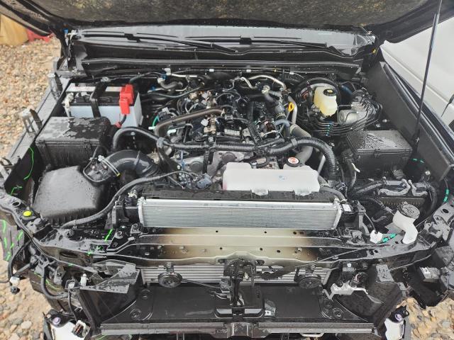 Photo 12 from auction – 2025 TOYOTA 4RUNNER SR with VIN JTEVA5BR8S5002219