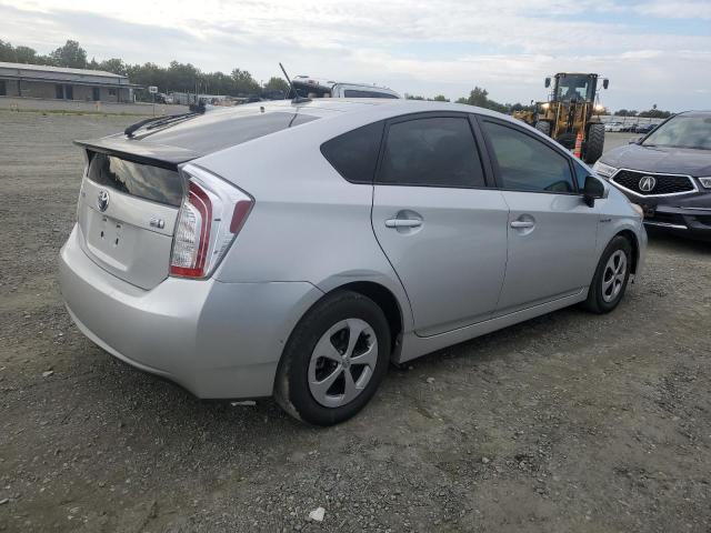 Photo 3 from auction – 2015 TOYOTA PRIUS with VIN JTDKN3DU8F1944768