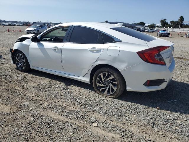 Photo 2 from auction – 2018 HONDA CIVIC EX with VIN 2HGFC2F79JH569381