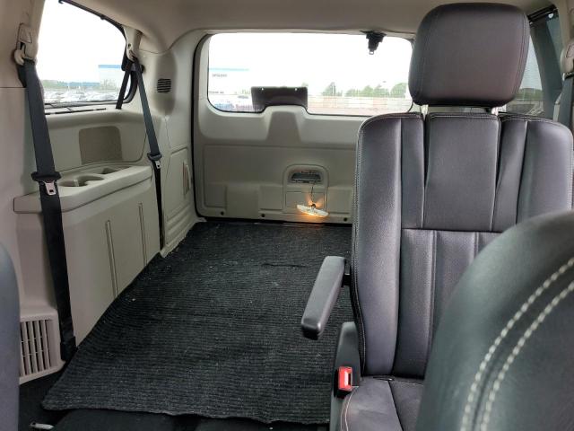 Photo 10 from auction – 2013 CHRYSLER TOWN & COU with VIN 2C4RC1CG2DR779734