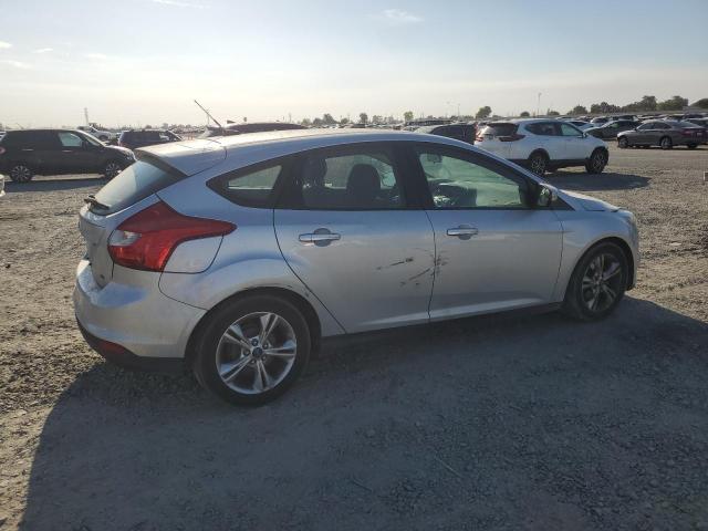 Photo 3 from auction – 2014 FORD FOCUS SE with VIN 1FADP3K20EL271634