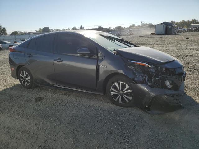 Photo 4 from auction – 2017 TOYOTA PRIUS PRIME with VIN JTDKARFP4H3042146
