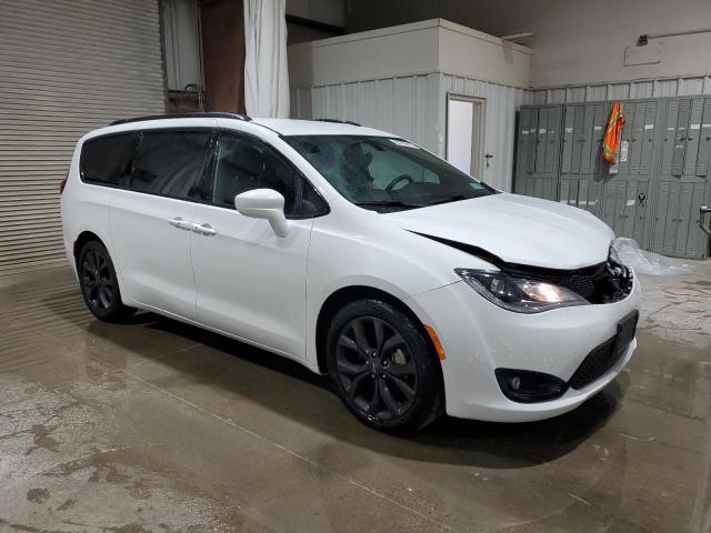 Photo 4 from auction – 2019 CHRYSLER PACIFICA T with VIN 2C4RC1FG2KR507371