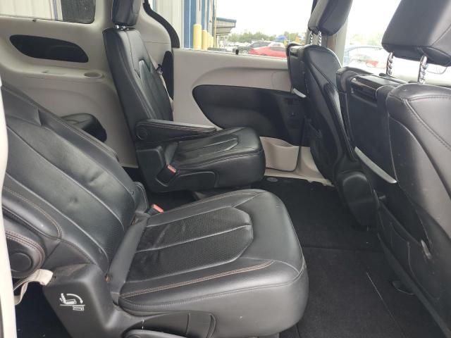 Photo 11 from auction – 2018 CHRYSLER PACIFICA T with VIN 2C4RC1EG4JR172565