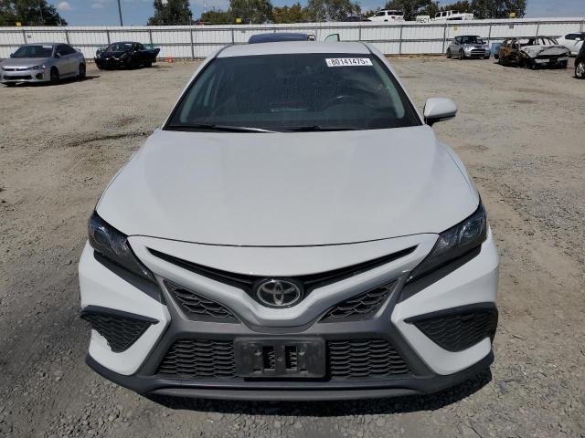 Photo 5 from auction – 2022 TOYOTA CAMRY SE with VIN 4T1T11AK2NU070563