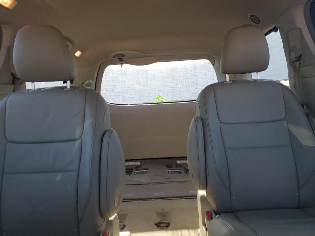 Photo 10 from auction – 2017 TOYOTA SIENNA XLE with VIN 5TDDZ3DC1HS163021
