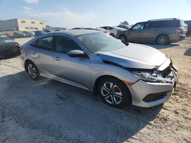 Photo 4 from auction – 2017 HONDA CIVIC LX with VIN 2HGFC2F5XHH526502