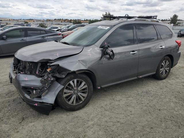 NISSAN PATHFINDER S 2019 with VIN 5N1DR2MN7KC631656 - Photo from auction