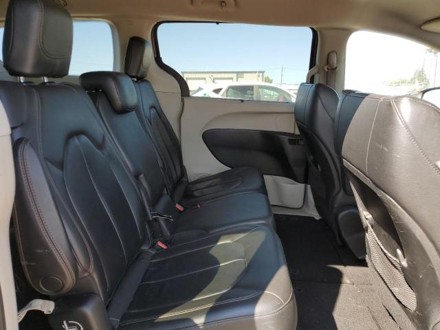 Photo 11 from auction – 2017 CHRYSLER PACIFICA T with VIN 2C4RC1BG8HR705340
