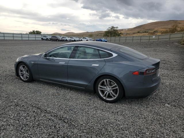Photo 2 from auction – 2013 TESLA MODEL S with VIN 5YJSA1CG8DFP03762