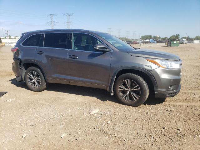 Photo 4 from auction – 2016 TOYOTA HIGHLANDER with VIN 5TDJKRFH8GS238721