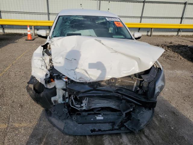 Photo 5 from auction – 2014 VOLKSWAGEN PASSAT S with VIN 1VWAT7A36EC026702