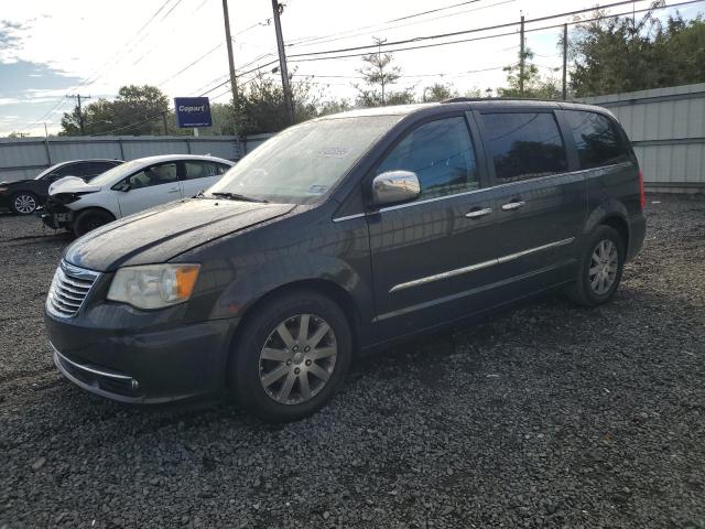 Photo 1 from auction – 2011 CHRYSLER TOWN & COU with VIN 2A4RR8DG4BR781711