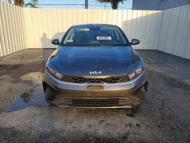 Photo 5 from auction – 2023 KIA FORTE LX with VIN 3KPF24AD7PE613795