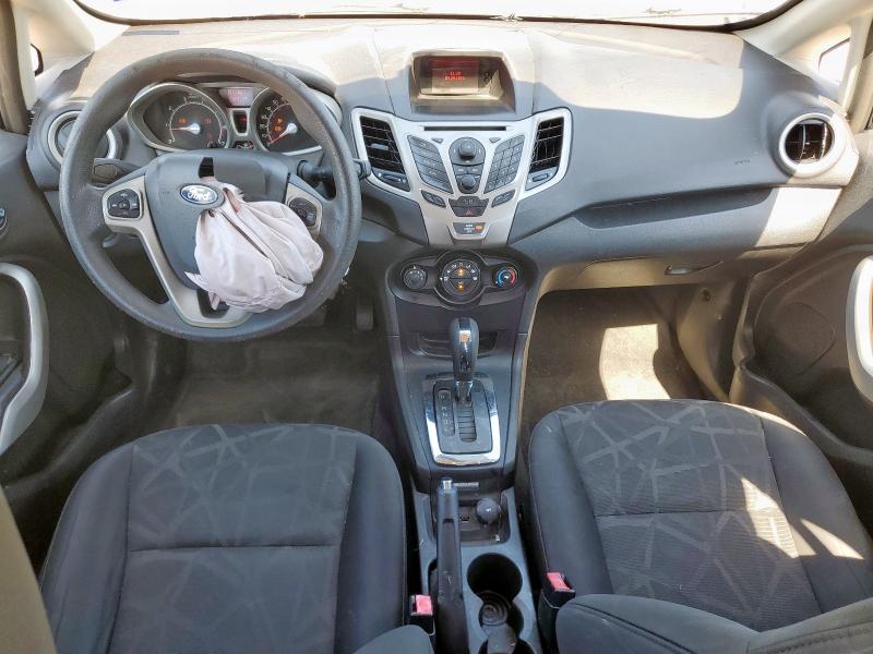 Zdjęcie 8 z aukcji – 2012 FORD FIESTA SE z VIN 3FADP4EJ4CM136824