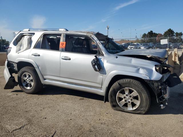 Photo 4 from auction – 2012 TOYOTA 4RUNNER SR with VIN JTEZU5JRXC5038974