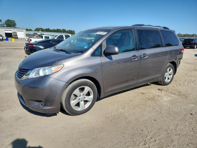 TOYOTA SIENNA LE 2013 with VIN 5TDKK3DC1DS398458 - Photo from auction