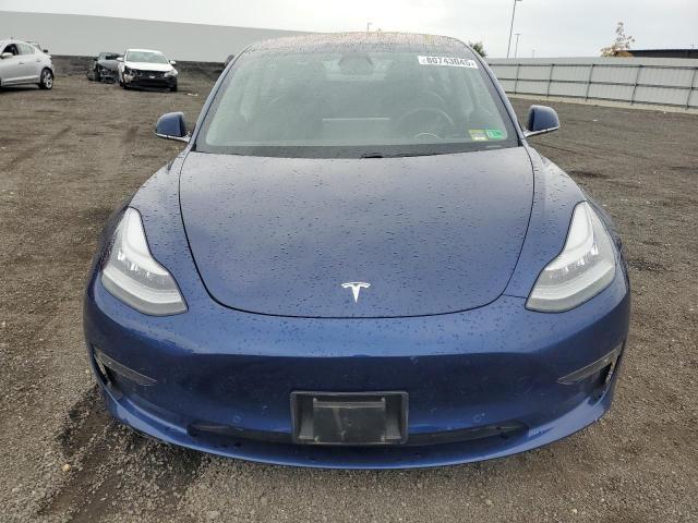 Photo 5 from auction – 2018 TESLA MODEL 3 with VIN 5YJ3E1EA9JF015587