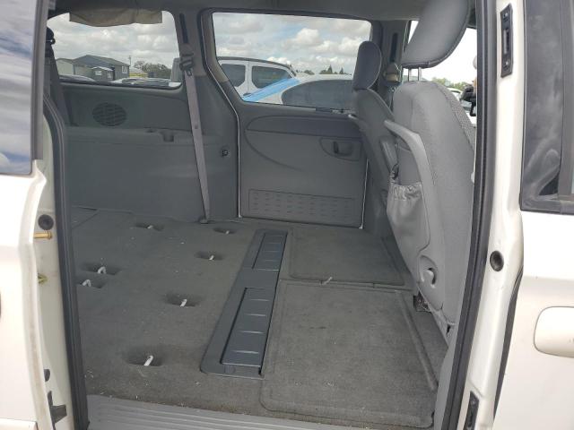 Photo 11 from auction – 2006 CHRYSLER TOWN & COU with VIN 2A4GP44R06R690108