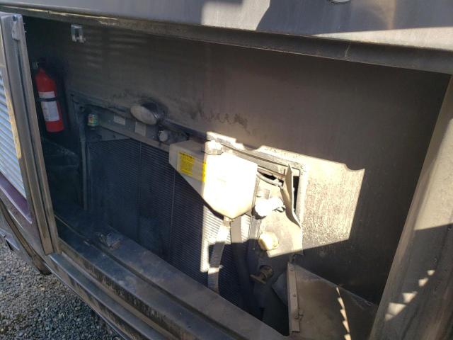 Photo 7 from auction – 2007 FREIGHTLINER CHASSIS X with VIN 4UZAB2CY17CX98623