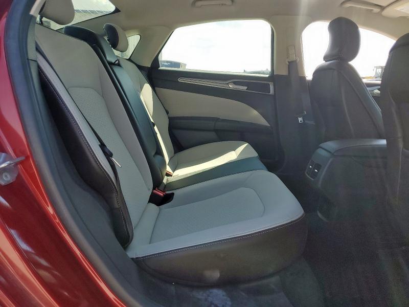 Photo 10 from auction – 2019 FORD FUSION SE with VIN 3FA6P0HD4KR250508
